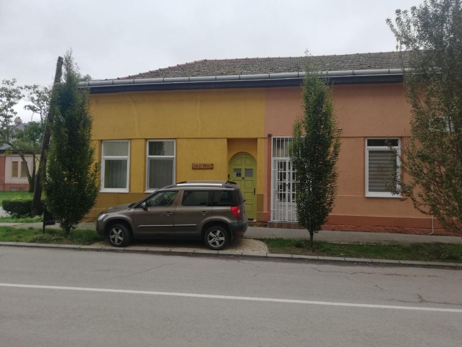 Old Tisa Apartment Senta Exterior foto